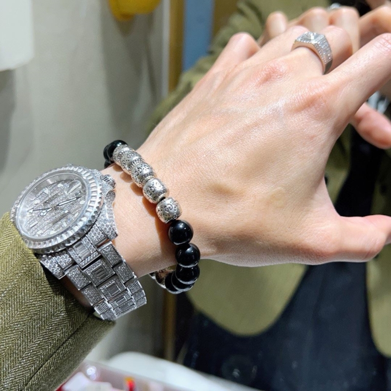 Gvc*1 bracelets